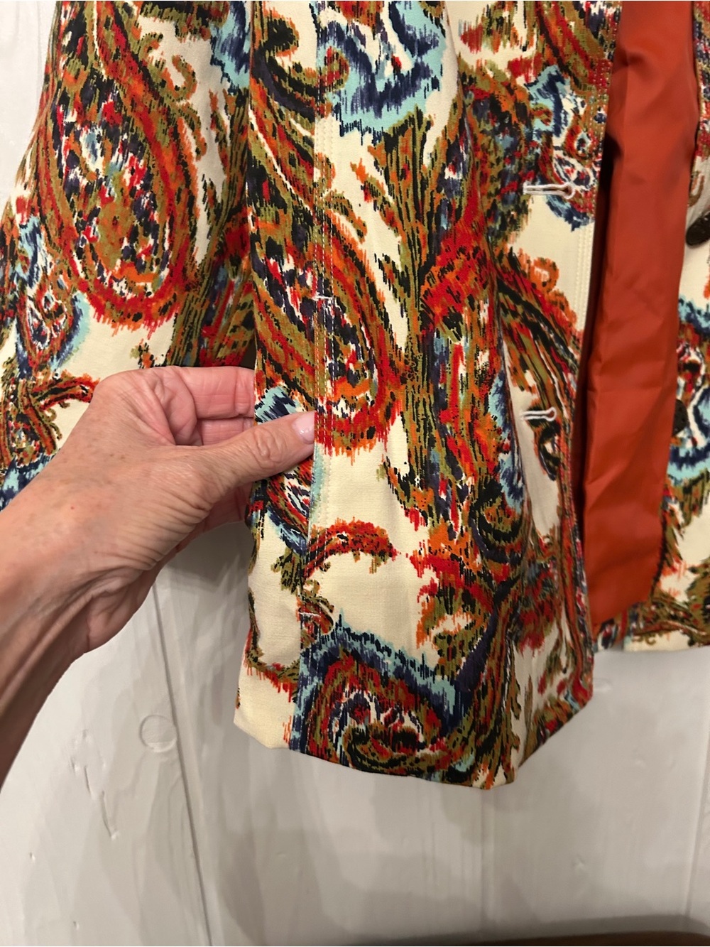 Chico's Women’s Multicolor Paisley Jacket - Orange Lined 3/4 sleeve Chico size 2 - Picture 4 of 7